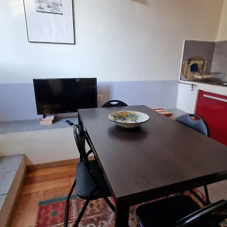 Myhouse Castello - Affitti Brevi Italia Apartmán *