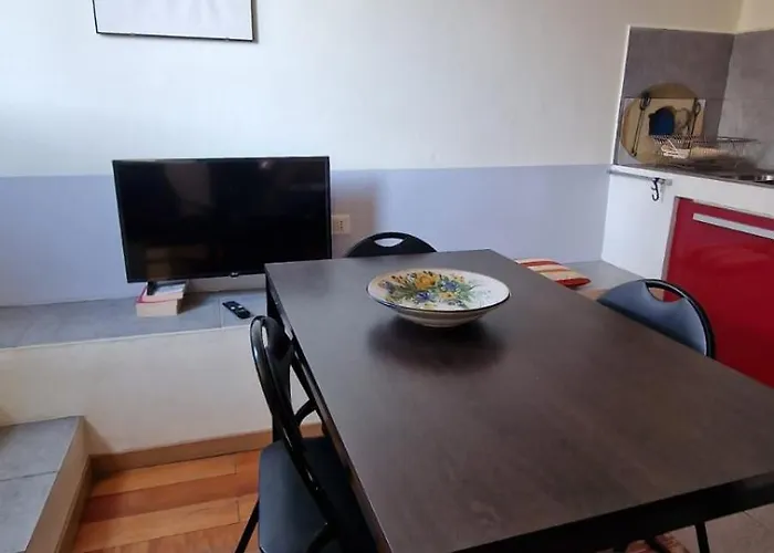 Myhouse Castello - Affitti Brevi Italia Apartment *